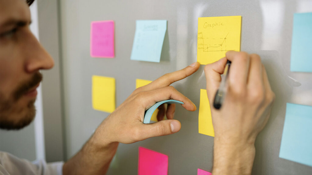 Créer un planning numérique partagé (Google Calendar / Notion) : le guide facile pour une colocation zen !
