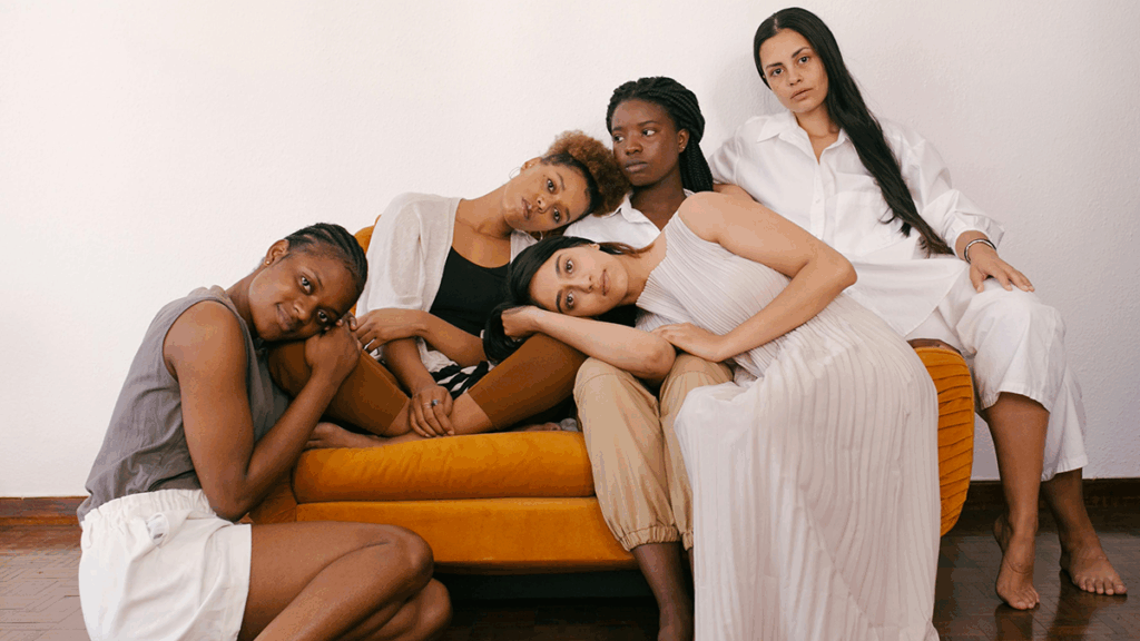 Pourquoi le coliving attire de plus en plus de femmes ?