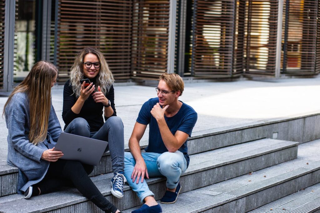 Pourquoi le coliving facilite la vie étudiante aujourd’hui