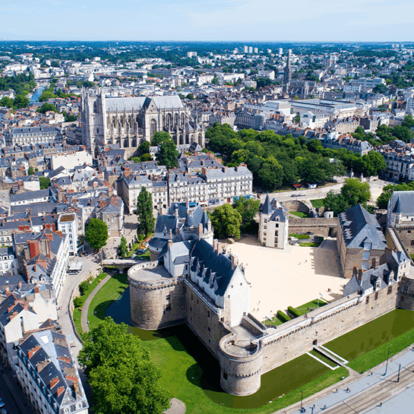 Location studio en coliving à Nantes : la solution idéale avec Compose