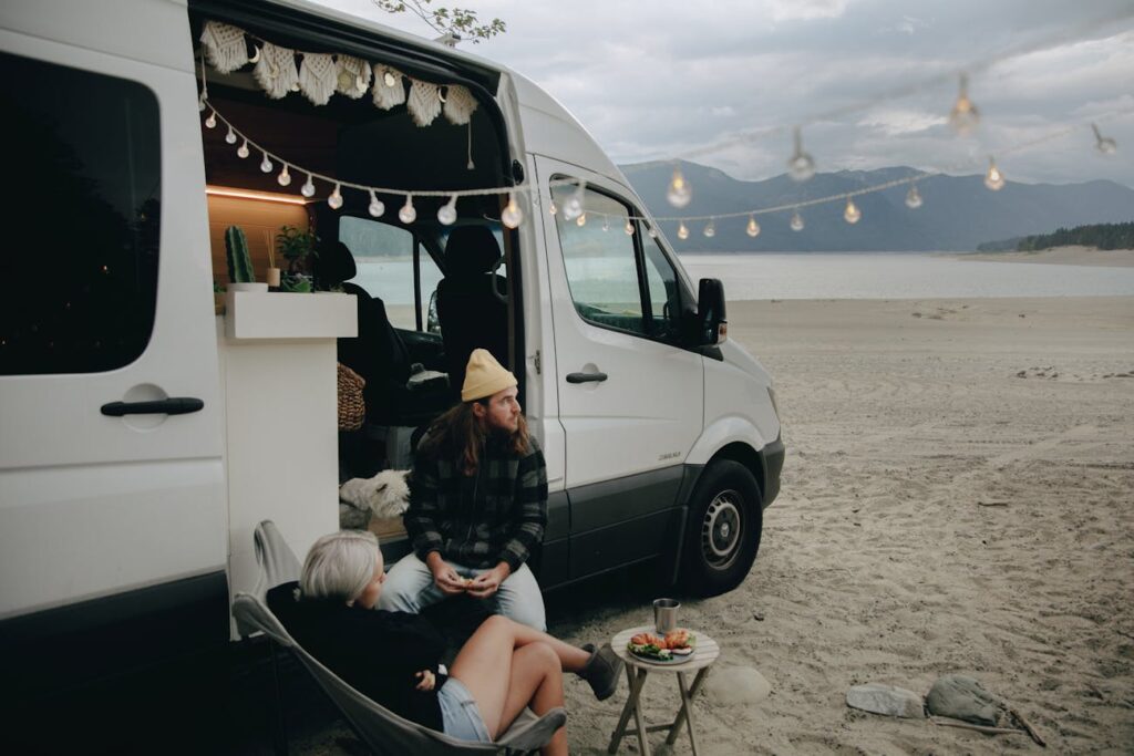 Vanlife et coliving : deux modes de vie alternatifs pour une liberté partagée