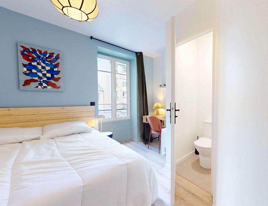 Location meublée à Paris : ouverture de 3 nouvelles résidences Compose : coliving, colocation premium ou studios meublés indépendants.